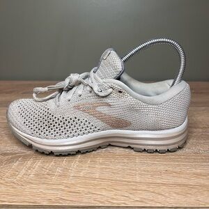 Brooks Revel 2 Women’s 6.5 Grey Rose Gold Running Sneakers